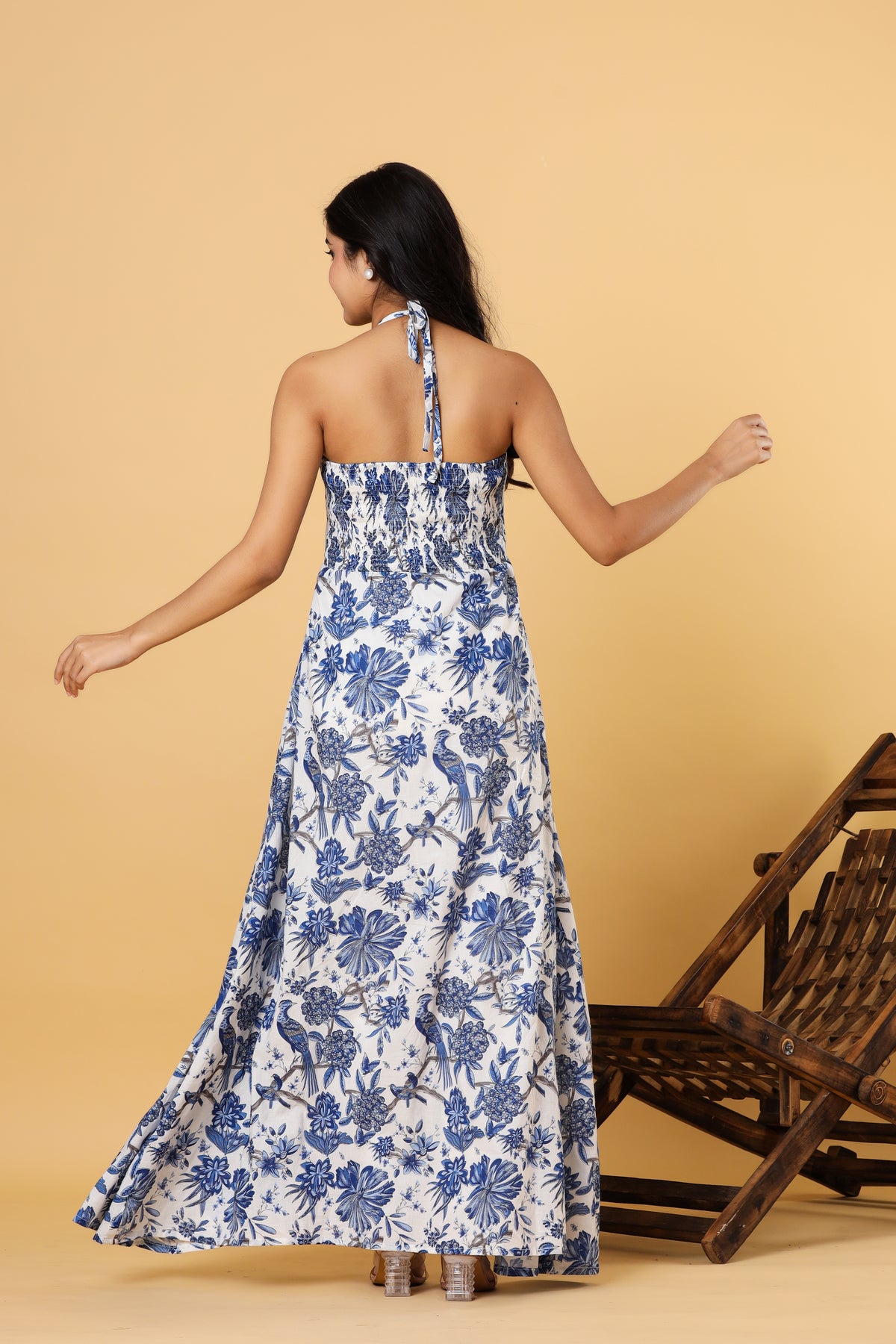 Women Blue Floral Printed Halter Neck Maxi Dress