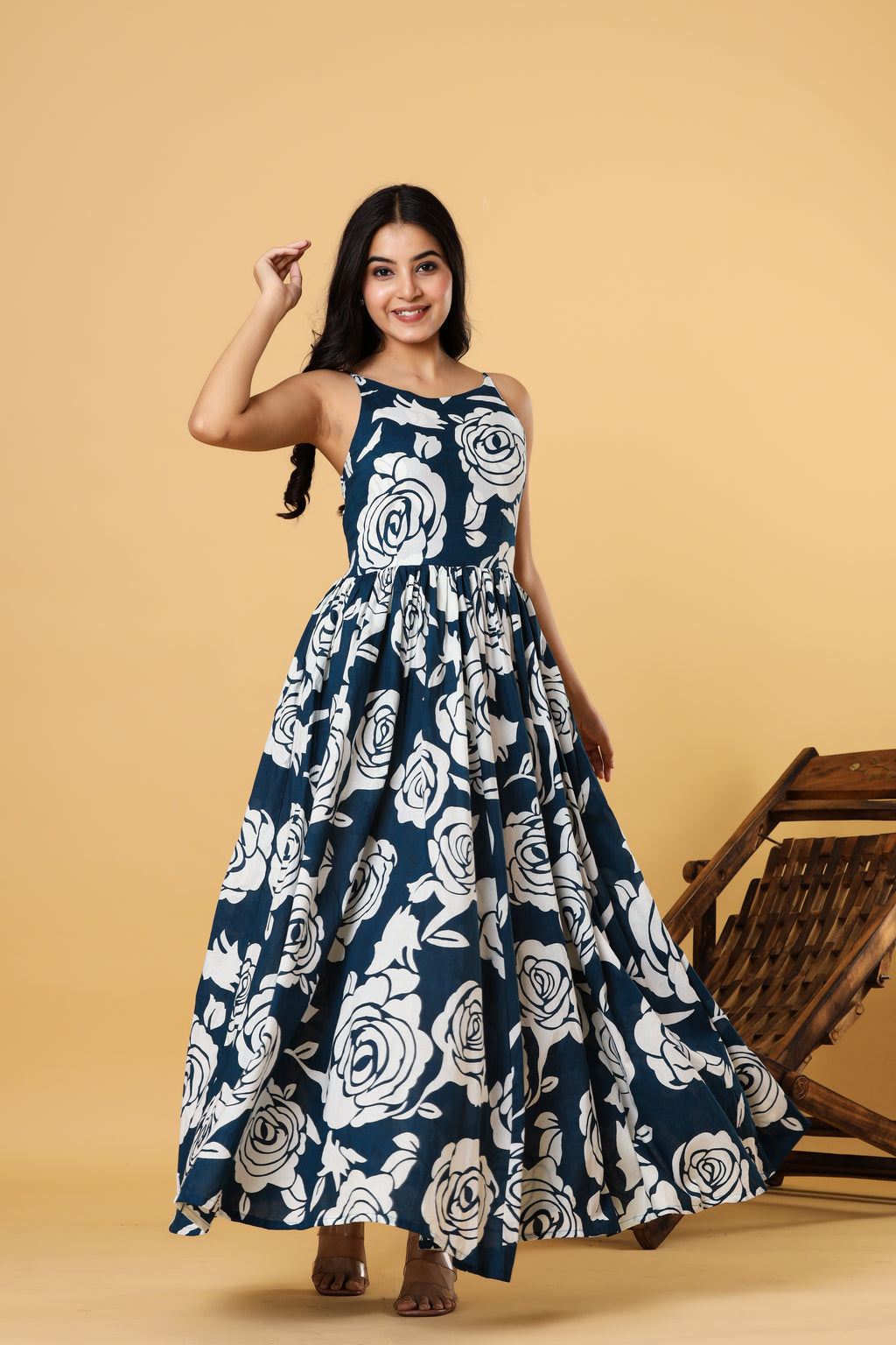 Women Navy Blue Floral Printed Sleeveless Maxi Dress