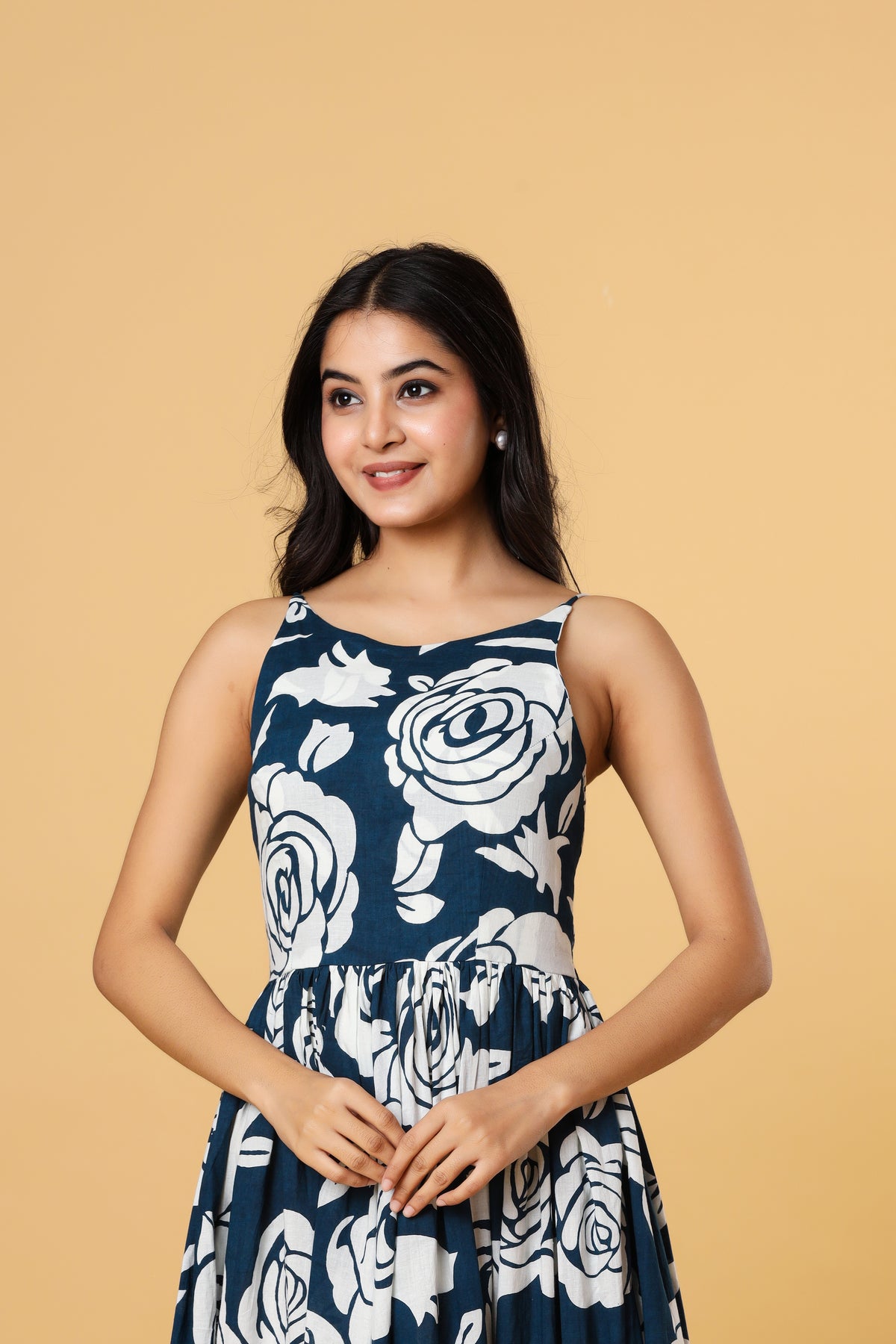 Women Navy Blue Floral Printed Sleeveless Maxi Dress