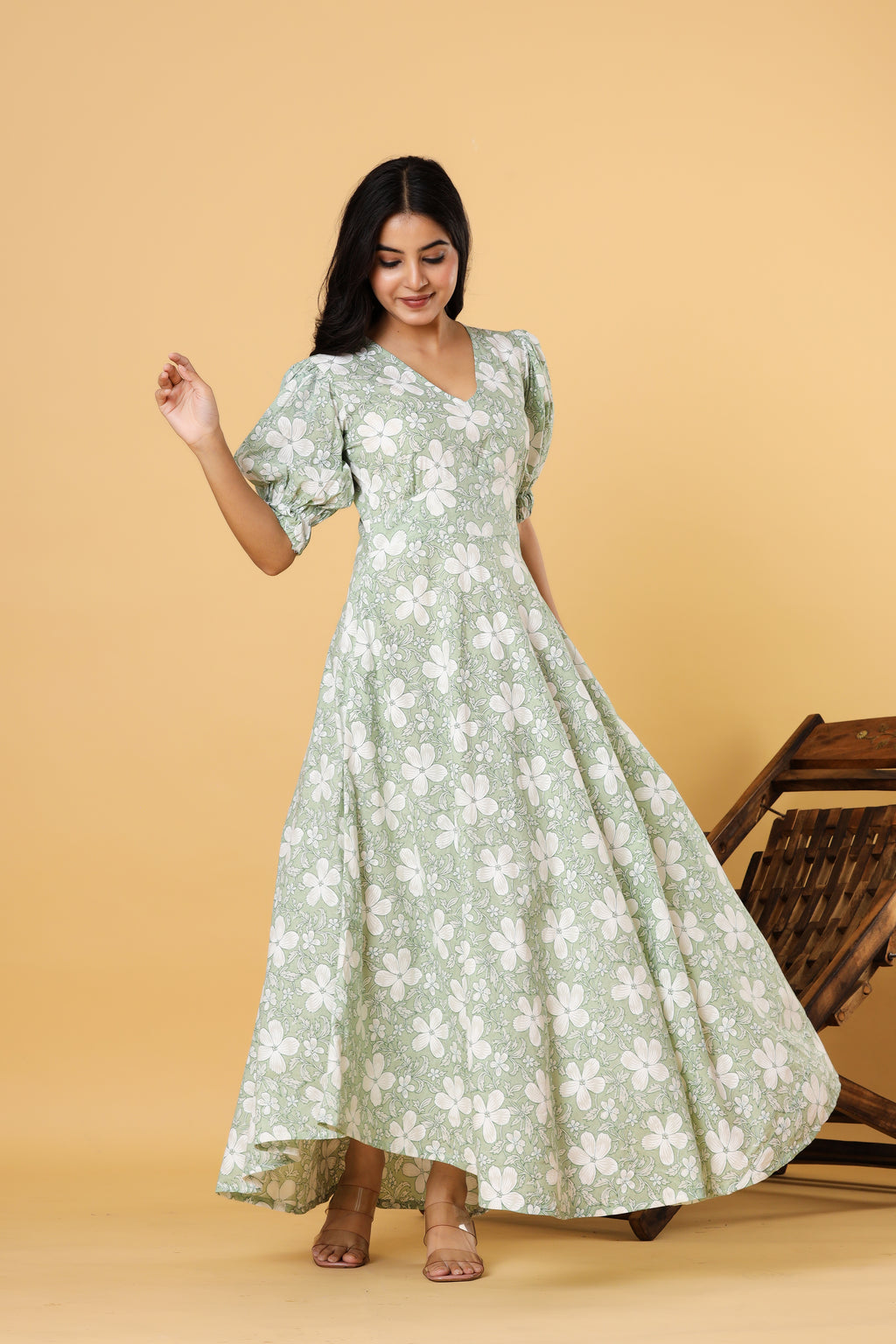 Women Green Floral Printed V Neck Fit and Flare Maxi Dress