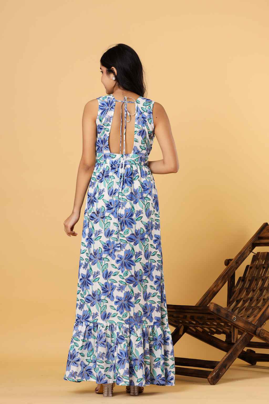 Women Blue Floral Printed V Neck Fit and Flare Maxi Dress
