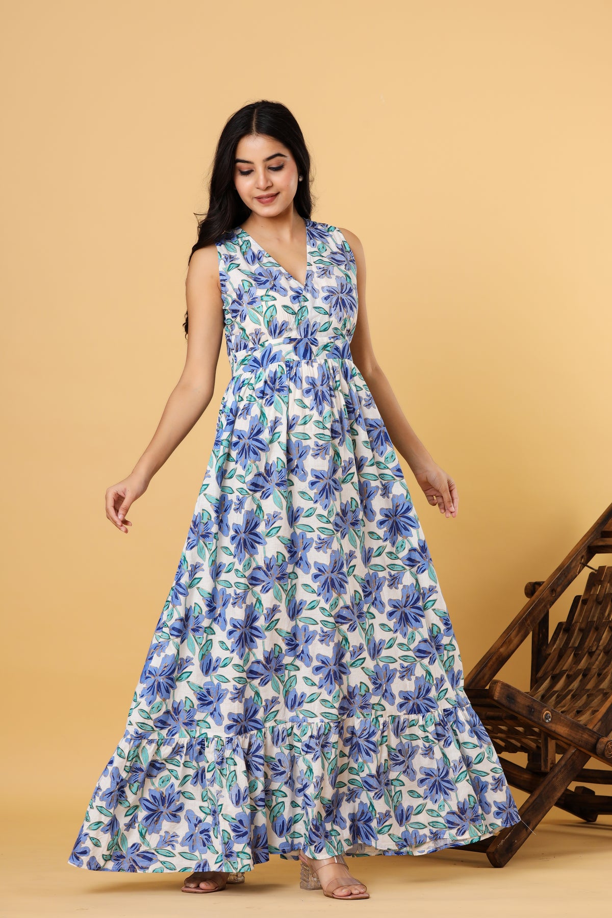 Women Blue Floral Printed V Neck Fit and Flare Maxi Dress