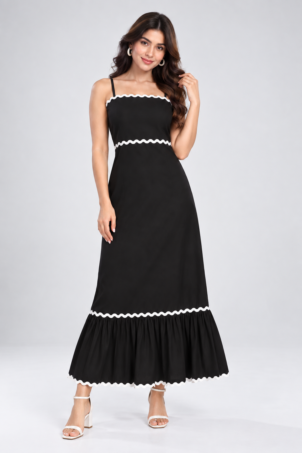 Women Black Contrast Trim A-Line Maxi Dress with Flared Hem