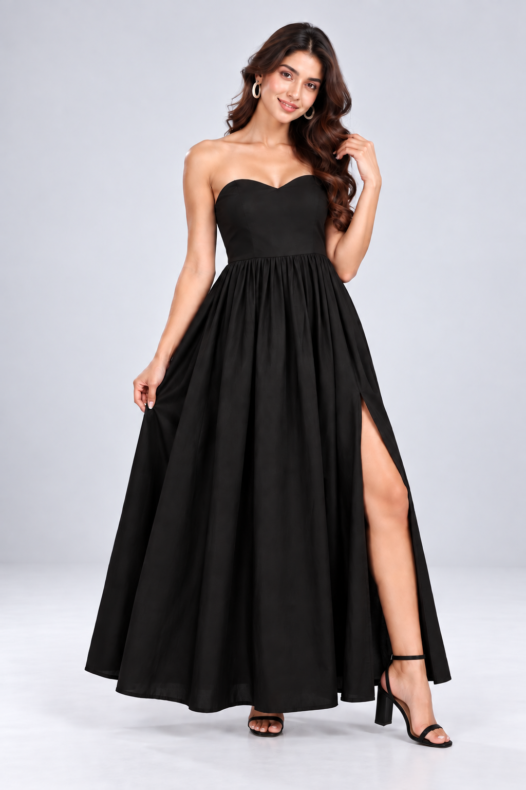 Women Black Strapless Sweetheart Neck Maxi Dress with Side Slit