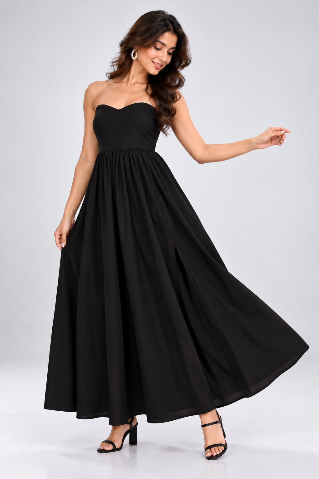 Women Black Strapless Sweetheart Neck Maxi Dress with Side Slit